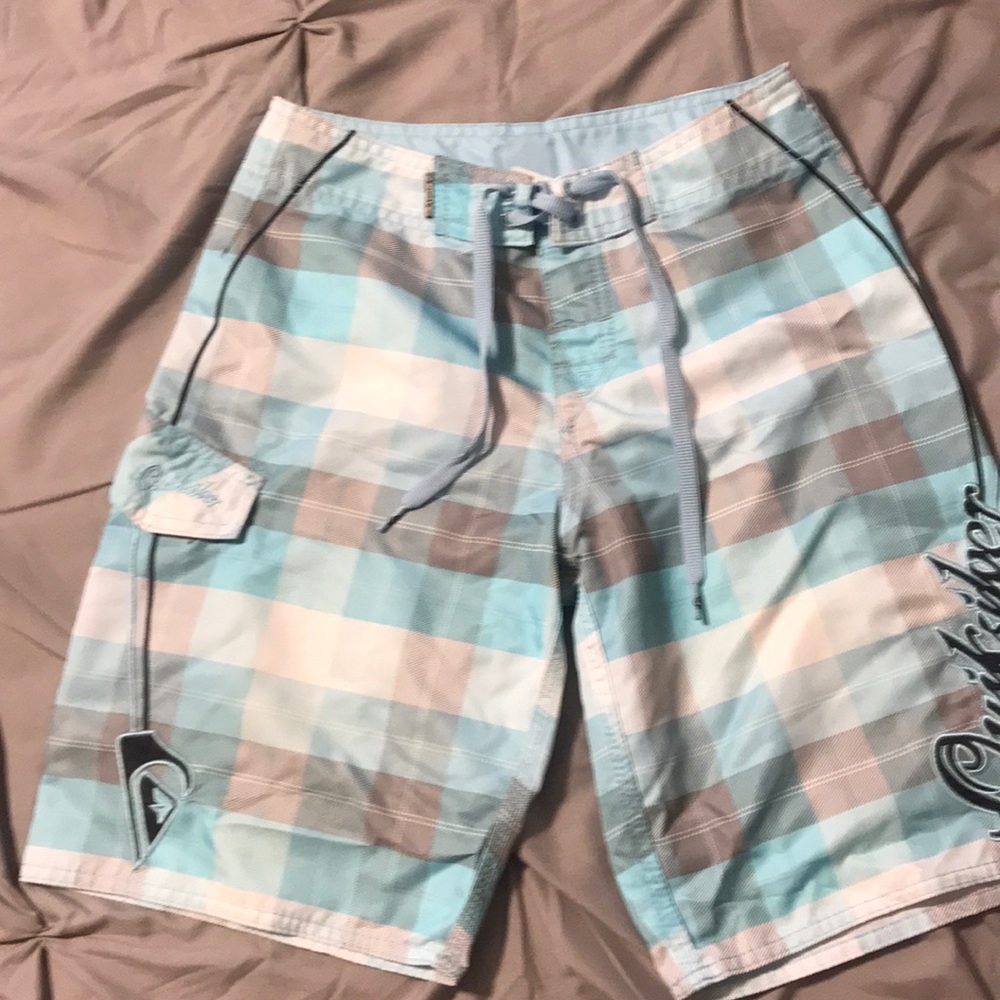 Quicksilver board shorts - sz 25